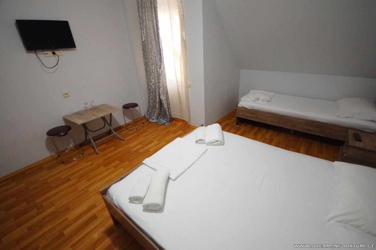 Dream Hotel Batumi Bagian luar foto