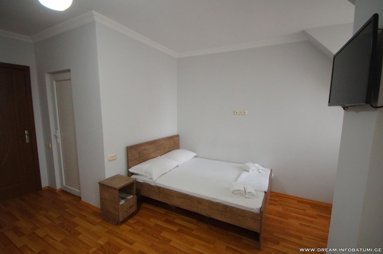 Dream Hotel Batumi Bagian luar foto