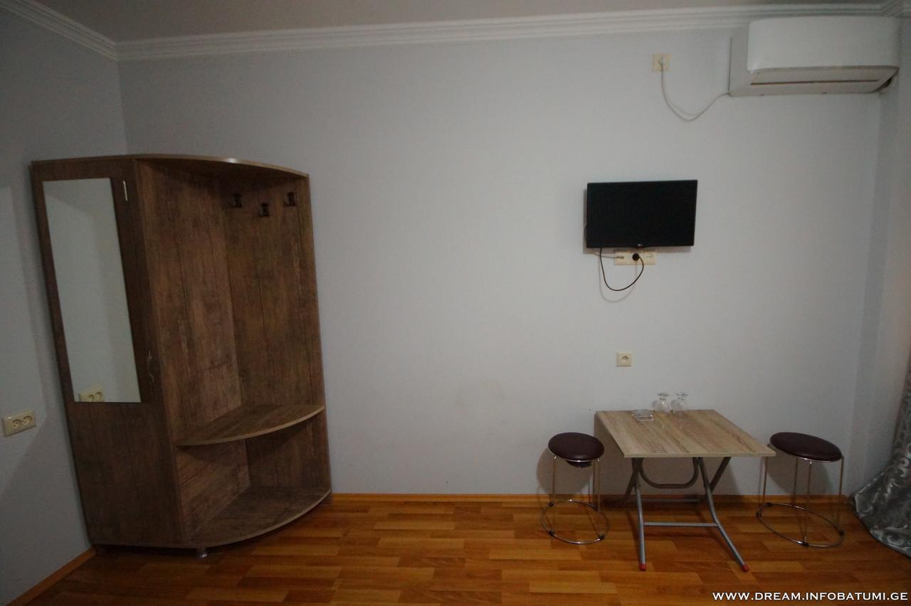 Dream Hotel Batumi Bagian luar foto